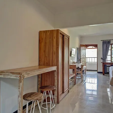Sanur Lodge