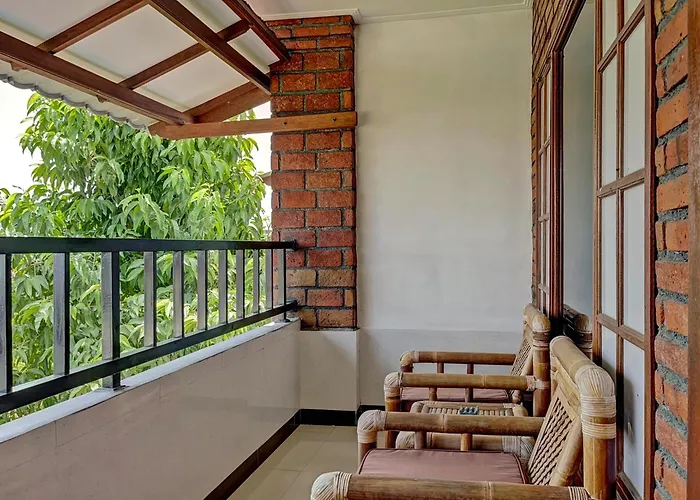 Sanur Lodge ホテル サヌール
