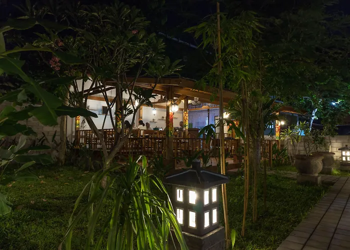 ホテル Sanur Lodge 3*