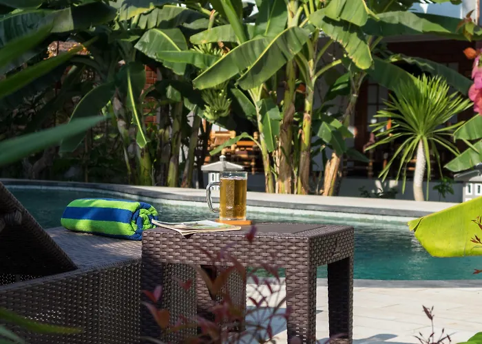 ホテル Sanur Lodge 3*