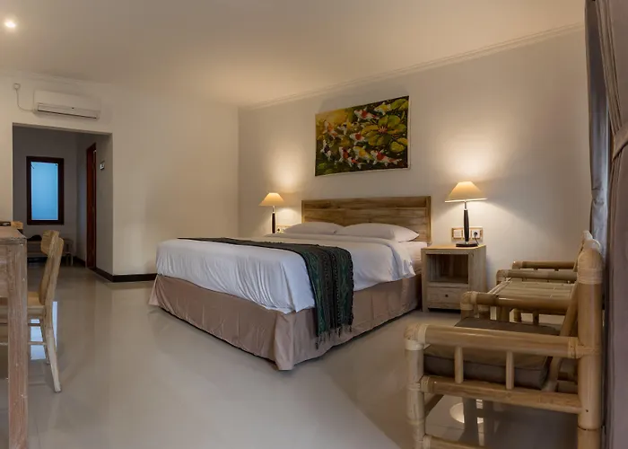 Sanur Lodge ホテル 3*