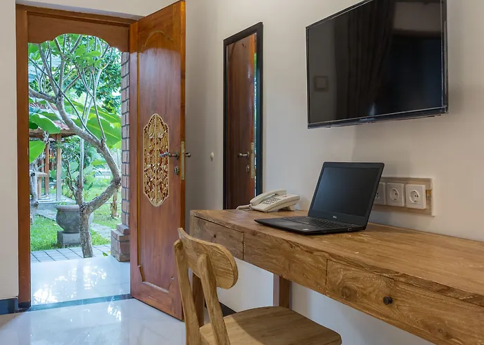 ホテル Sanur Lodge